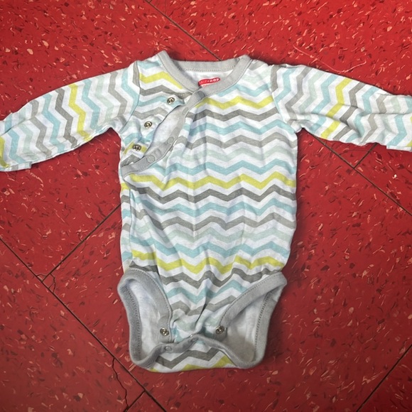 Lot of 0-3 months clothes - Picture 8 of 15